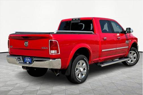 2018 RAM 2500 Laramie Crew Cab 4x4 6'4' Box