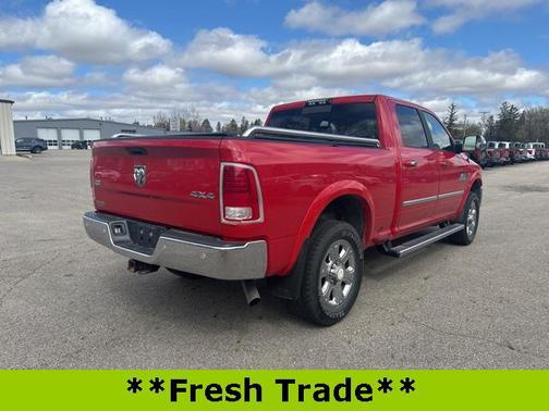2018 RAM 2500 Laramie Crew Cab 4x4 6'4' Box