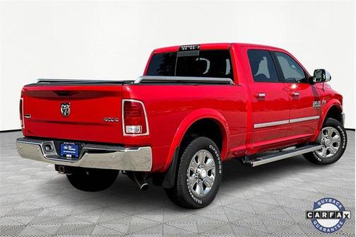 2018 RAM 2500 Laramie Crew Cab 4x4 6'4' Box