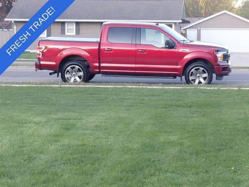Ruby Red Metallic Tinted Clearcoat 2019 Ford F-150 XLT