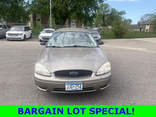 2007 Ford Taurus SE