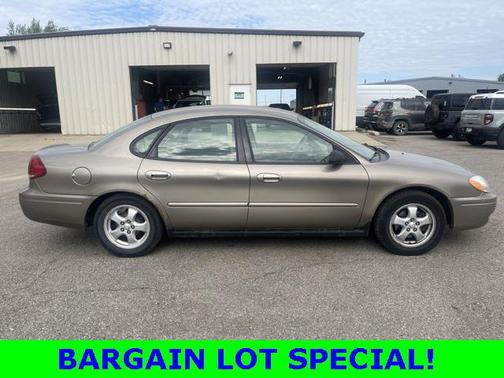 2007 Ford Taurus SE