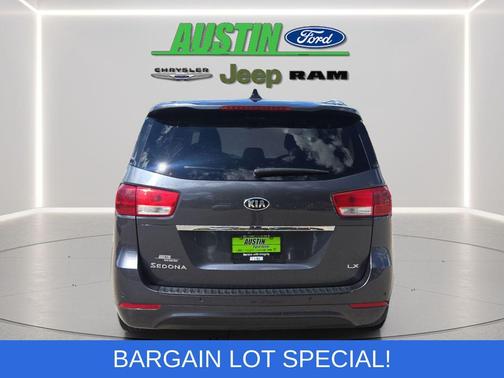 Platinum Graphite 2017 Kia Sedona LX