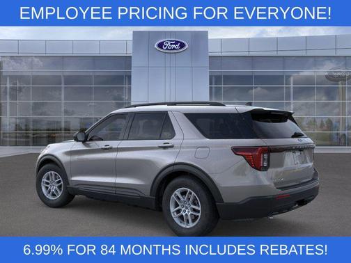 Carbonized Gray Metallic 2026 Ford Explorer Active