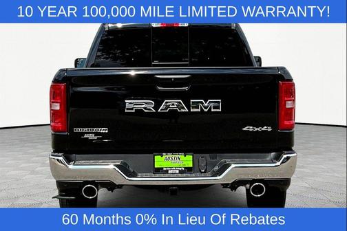 Diamond Black Crystal Pearlcoat 2026 RAM 1500 Big Horn/Lone Star