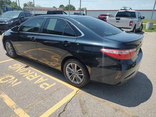 2015 Toyota Camry SE