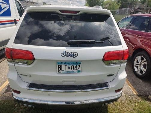 2018 Jeep Grand Cherokee Summit