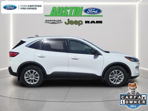 Oxford White 2022 Ford Escape SE