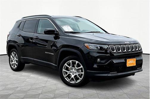 2022 Jeep Compass Latitude Lux