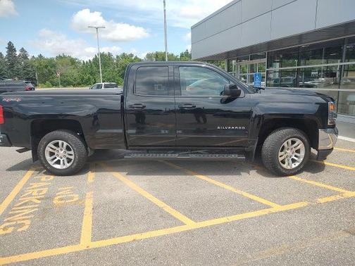 2017 Chevrolet Silverado 1500 1LT