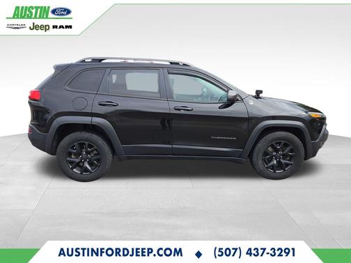2017 Jeep Cherokee Trailhawk