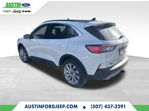 2021 Ford Escape Titanium