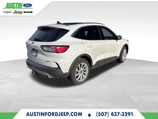 2021 Ford Escape Titanium