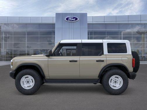 Desert Sand 2026 Ford Bronco Heritage Edition