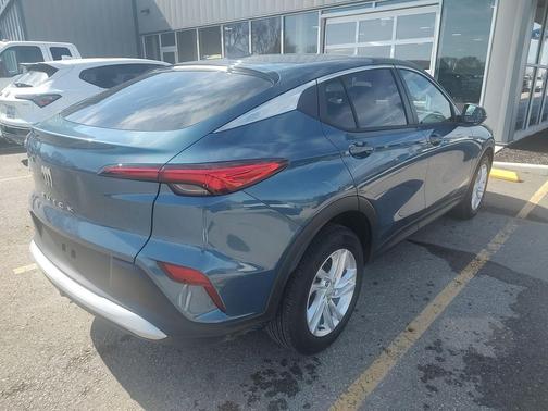 2025 Buick Envista Preferred FWD