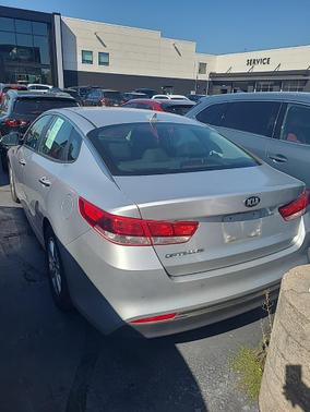 2018 Kia Optima LX
