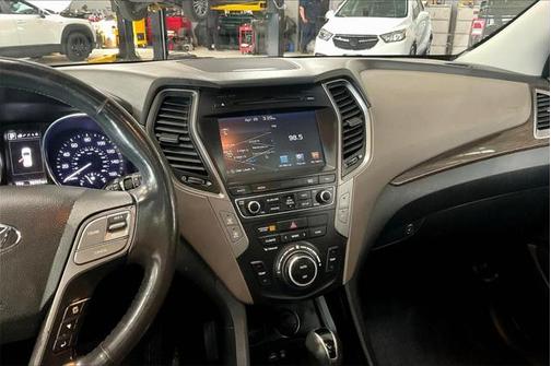 2017 Hyundai Santa Fe Sport 2.0L Turbo Ultimate
