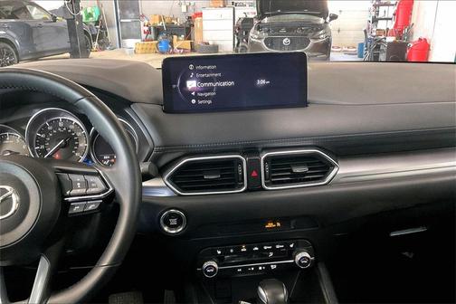 2023 Mazda CX-5 2.5 S Preferred Package