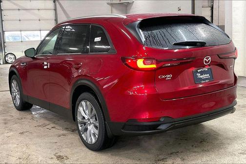 Soul Red Crystal Metallic 2026 Mazda CX-90 3.3 Turbo Preferred