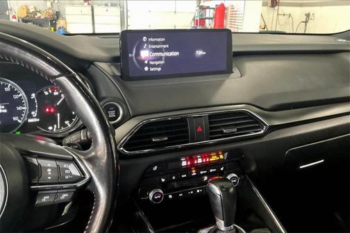 2023 Mazda CX-9 Carbon Edition