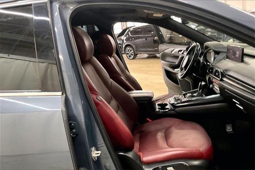 2023 Mazda CX-9 Carbon Edition