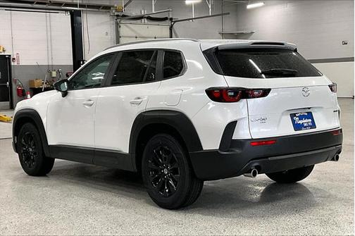 2025 Mazda CX-50 2.5 S Preferred Package