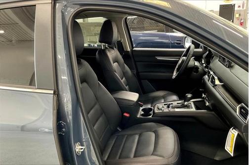2025 Mazda CX-5 Carbon Edition