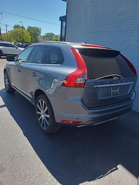 Osmium Grey Metallic 2017 Volvo XC60 T6 Inscription