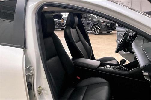 2024 Mazda Mazda3 FWD w/Preferred Package