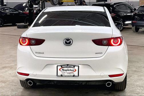 2024 Mazda Mazda3 FWD w/Preferred Package