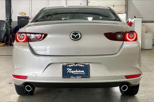 Platinum Quartz Metallic 2026 Mazda Mazda3 2.5 S Select Sport