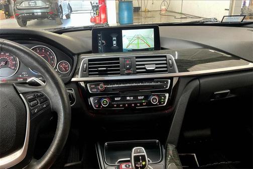 2017 BMW 330 xDrive