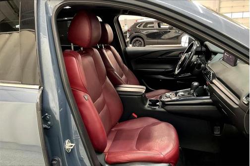 2022 Mazda CX-9 Carbon Edition