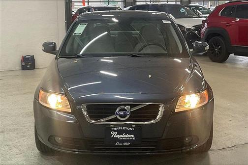 2011 Volvo S40 T5