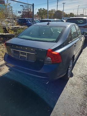 2011 Volvo S40 T5