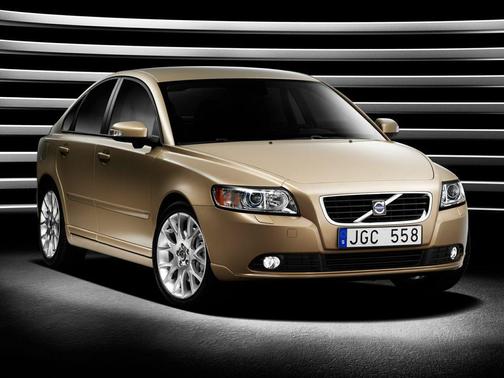 2011 Volvo S40 T5