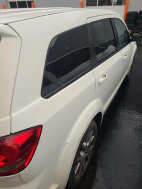 White 2016 Dodge Journey R/T