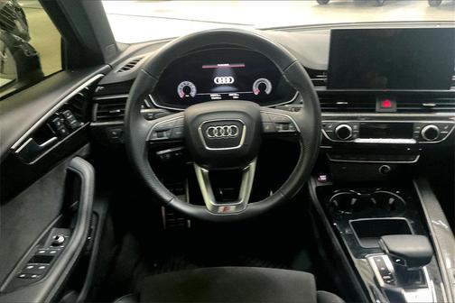 2023 Audi S4 Premium Plus TFSI quattro Tiptronic