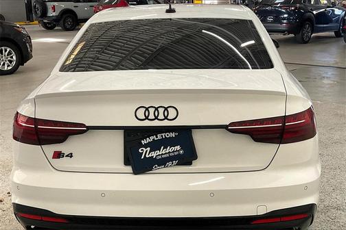 2023 Audi S4 Premium Plus TFSI quattro Tiptronic