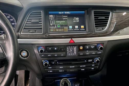 Caspian Black 2015 Hyundai Genesis 3.8