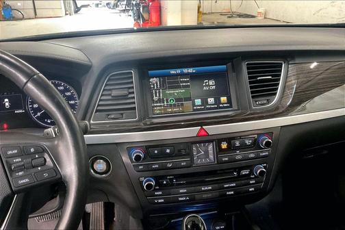Caspian Black 2015 Hyundai Genesis 3.8