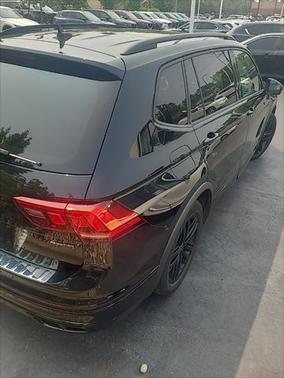 2022 Volkswagen Tiguan 2.0T SE R-Line Black 4MOTION