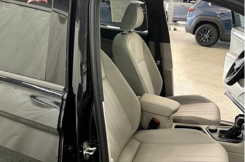 2022 Volkswagen Tiguan 2.0T SE R-Line Black 4MOTION