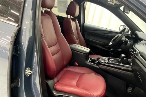 2022 Mazda CX-9 Carbon Edition