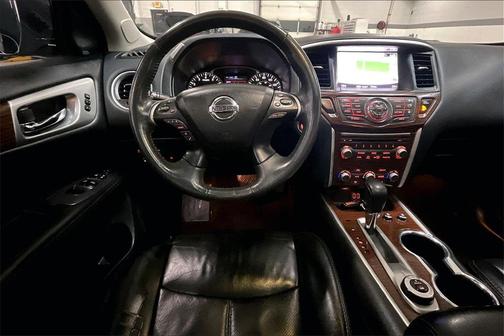 2018 Nissan Pathfinder Platinum