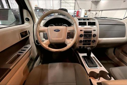2009 Ford Escape XLT
