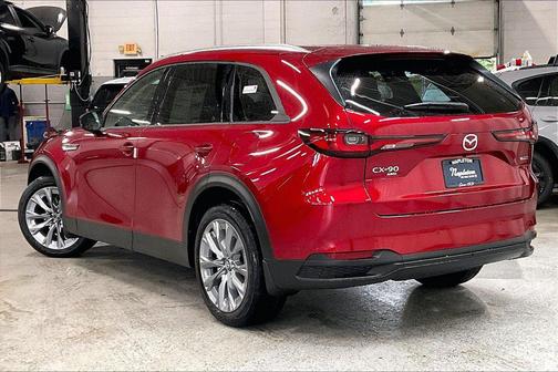 Soul Red Crystal Metallic 2026 Mazda CX-90 3.3 Turbo Preferred