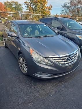 2011 Hyundai SONATA SE