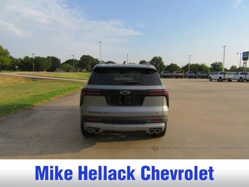 Sterling Gray Metallic 2027 Chevrolet Traverse AWD Z71