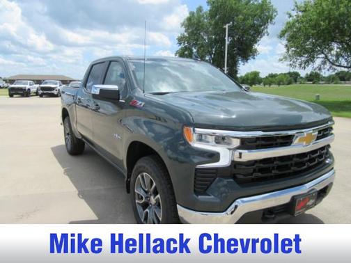 2025 Chevrolet Silverado 1500 LT